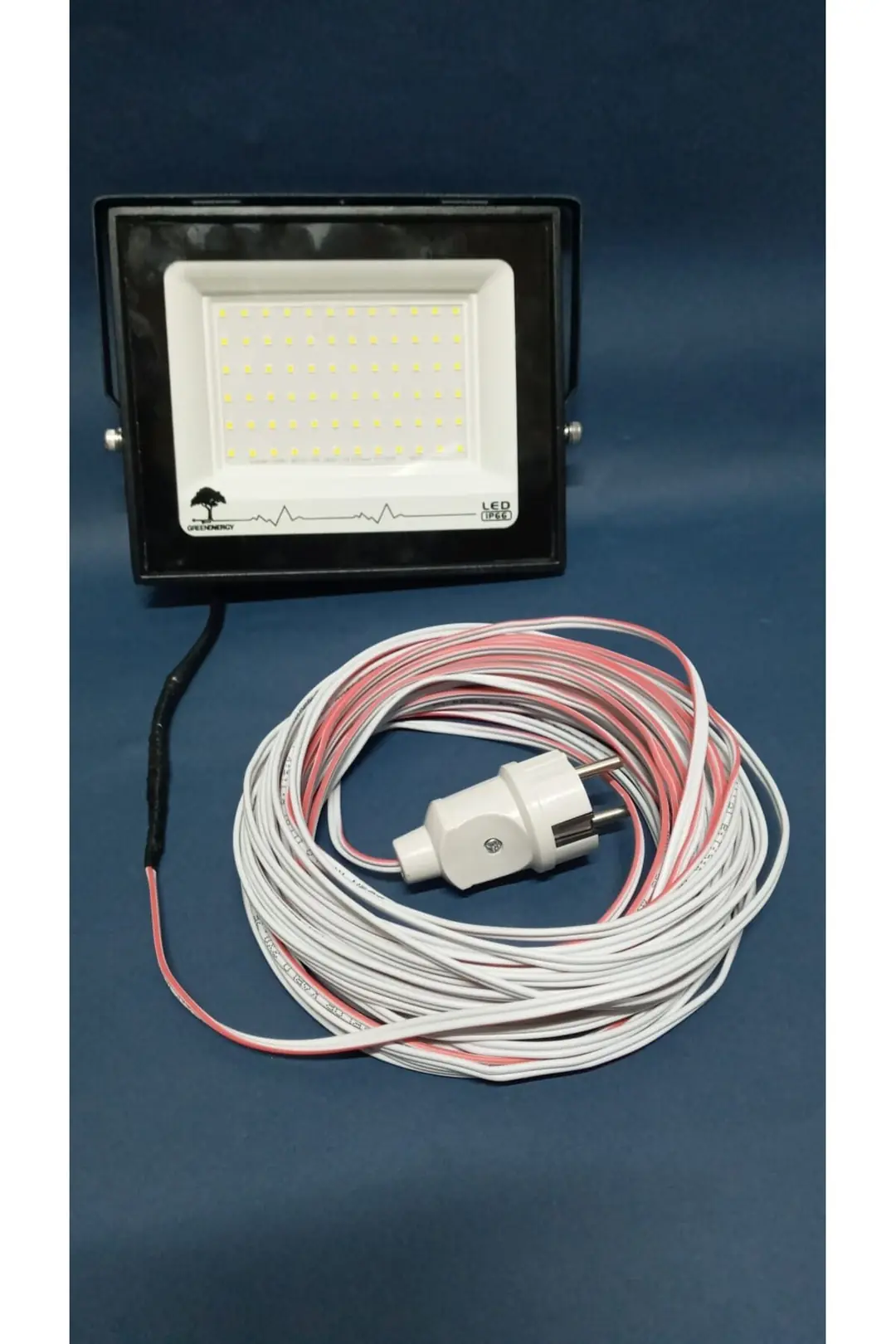 30 Metre 100 Watt Seyyar Led Projektör Aydınlatma. Seyyar Aydınlarma Su Geçirmez Dış Mekan IP66